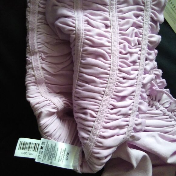 Pretty Pink Milkmaid Style Cropped Blouse - Picture 2 of 8